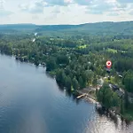 Kultaranta A - Scenic Lakeside With Hot Tub And Sauna * Tahkovuori