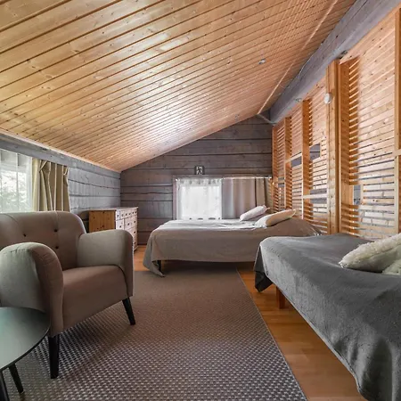 Kultaranta A - Scenic Lakeside In With Hot Tub And Sauna Chalet