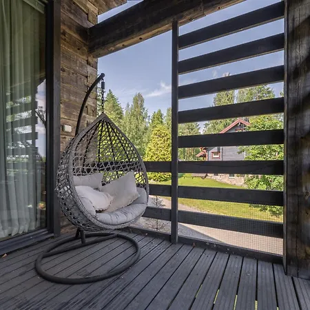 Kultaranta A - Scenic Lakeside In With Hot Tub And Sauna * Tahko